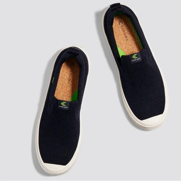 NWT Men’s Cariuma Slip On Sneakers Size 8.5 - Picture 5 of 5